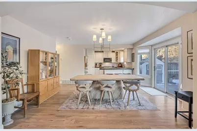 2043 E Brookings Dr, Draper (UT Cnty), UT 84020 - Photo 9