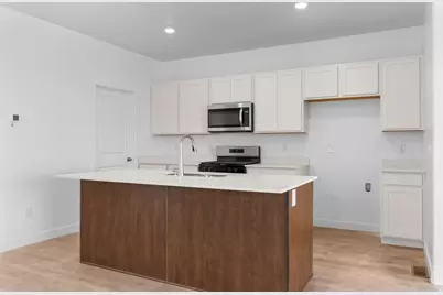 313 E Levengrove Dr #229, Lehi, UT 84043 - Photo 11