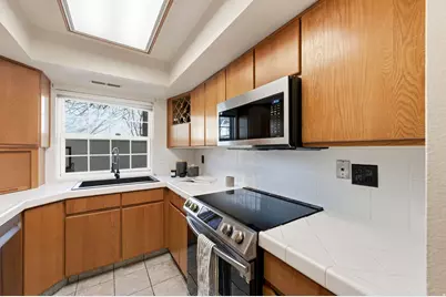 597 E 3970 S, Salt Lake City, UT 84107 - Photo 9