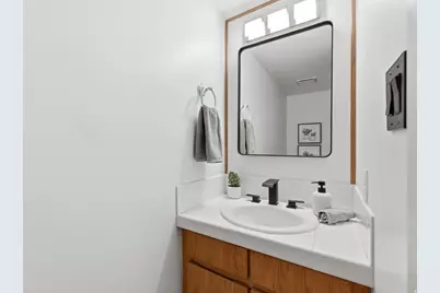 597 E 3970 S, Salt Lake City, UT 84107 - Photo 15