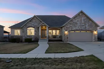 9483 N Avanyu Dr, Cedar Hills, UT 84062 - Photo 31
