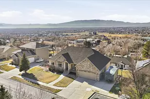 9483 N Avanyu Dr, Cedar Hills, UT 84062 - Photo 35