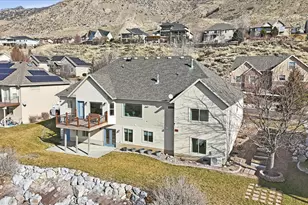 9483 N Avanyu Dr, Cedar Hills, UT 84062 - Photo 37