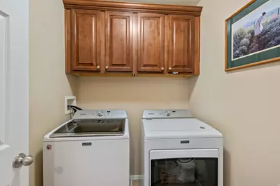 7562 S 4770 W, West Jordan, UT 84084 - Photo 13