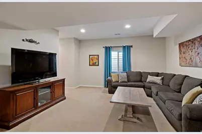 7562 S 4770 W, West Jordan, UT 84084 - Photo 23