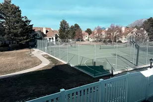 600 E Briarsprings Cir, Midvale, UT 84047 - Photo 27