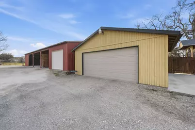 6135 W 3500 S, West Valley, UT 84128 - Photo 33