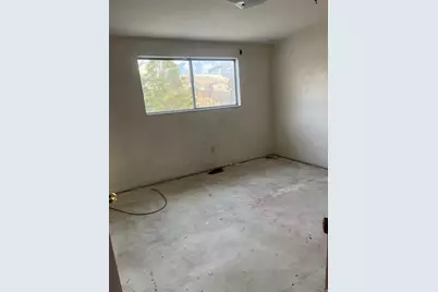 9443 S Electra St, Sandy, UT 84094 - Photo 7