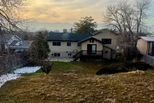 9443 S Electra St, Sandy, UT 84094 - Photo 1