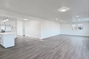 5229 S Kingswood Dr, Taylorsville, UT 84129 - Photo 3