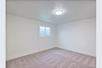 5229 S Kingswood Dr, Taylorsville, UT 84129 - Photo 19