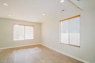 72 N Montrose, Saratoga Springs, UT 84045 - Photo 15