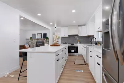 12021 S Misty Sea Rd, Riverton, UT 84065 - Photo 7