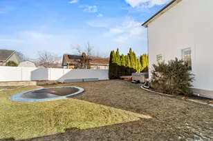 4552 W Windsor Cir N, Cedar Hills, UT 84062 - Photo 59