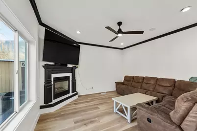 4552 W Windsor Cir N, Cedar Hills, UT 84062 - Photo 15