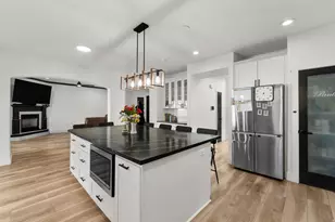 4552 W Windsor Cir N, Cedar Hills, UT 84062 - Photo 13