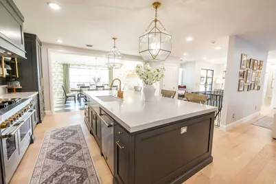 4605 S Ledgemont Dr E, Salt Lake City, UT 84124 - Photo 5