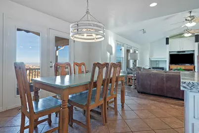 7246 W Juniper Tree Cv, Herriman, UT 84096 - Photo 11