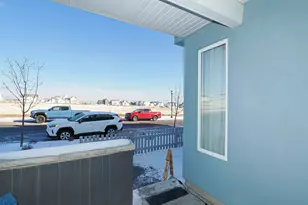 6661 W Meadow Grass Dr, South Jordan, UT 84009 - Photo 3