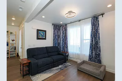 6661 W Meadow Grass Dr, South Jordan, UT 84009 - Photo 9