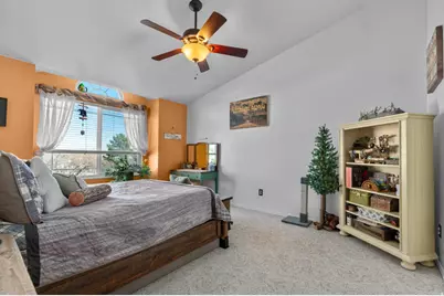 5339 West Legacy Hill Dr W, West Jordan, UT 84081 - Photo 17