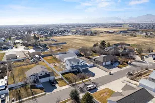 5339 West Legacy Hill Dr W, West Jordan, UT 84081 - Photo 5