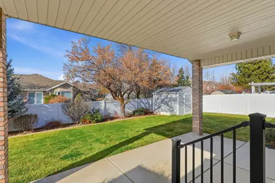 1261 N 2575 E, Layton, UT 84040 - Photo 43