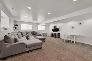 1356 W 5425 S, Riverdale, UT 84405 - Photo 29