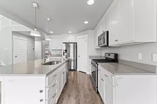 943 S 2150 W, Orem, UT 84058 - Photo 17
