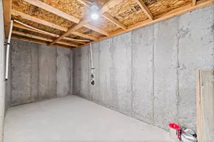 943 S 2150 W, Orem, UT 84058 - Photo 37