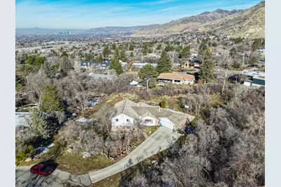 3803 E Hermes Dr, Salt Lake City, UT 84124 - Photo 9