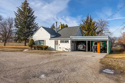 217 N 400 W, Mount Pleasant, UT 84647 - Photo 3