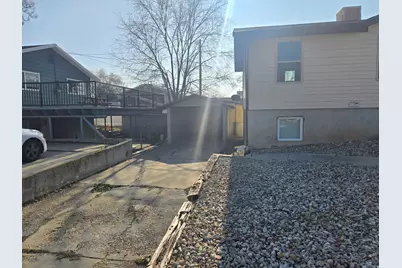 281 W 300 N, Kaysville, UT 84037 - Photo 3