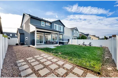 322 S Buckhorn Bath Ave, Saratoga Springs, UT 84045 - Photo 25