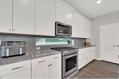 322 S Buckhorn Bath Ave, Saratoga Springs, UT 84045 - Photo 9