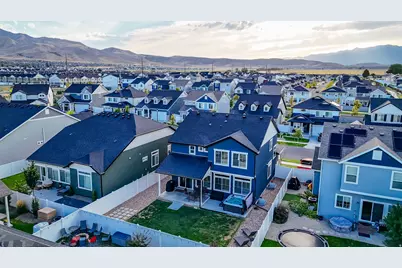322 S Buckhorn Bath Ave, Saratoga Springs, UT 84045 - Photo 27