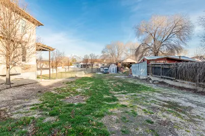 11079 S Temple Dr, South Jordan, UT 84095 - Photo 13