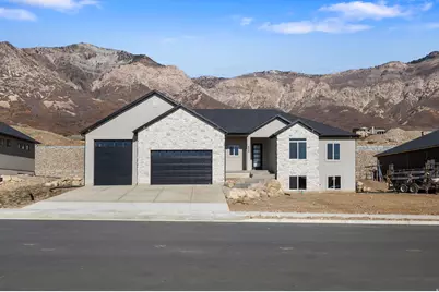 638 E Mountain Rd N, North Ogden, UT 84414 - Photo 1