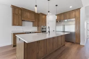 638 E Mountain Rd N, North Ogden, UT 84414 - Photo 3