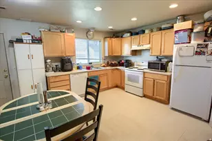 143 N Pingree Ave, Ogden, UT 84404 - Photo 7