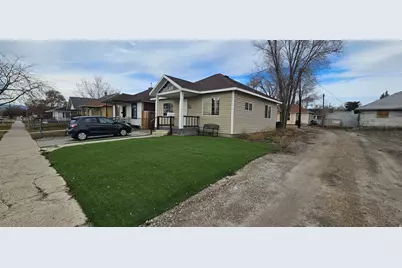 157 E 200 N, Price, UT 84501 - Photo 3