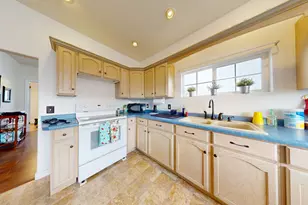 157 E 200 N, Price, UT 84501 - Photo 9