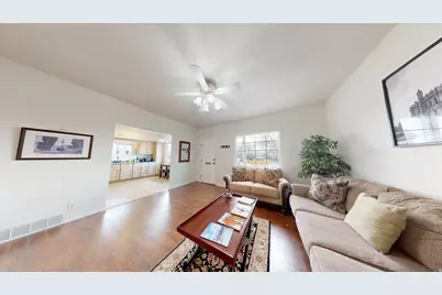 157 E 200 N, Price, UT 84501 - Photo 7