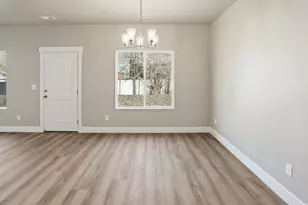 1038 Liberty Cottages Ct, Ogden, UT 84404 - Photo 11