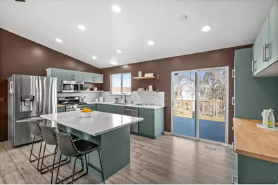 4749 S Dymock Cir, Taylorsville, UT 84129 - Photo 7