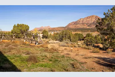 2591 S Desert Dr, Apple Valley, UT 84737 - Photo 21