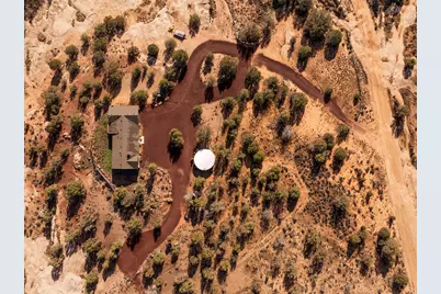 2591 S Desert Dr, Apple Valley, UT 84737 - Photo 39