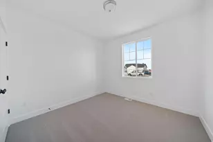 1262 E Highline Rd, Lake Point, UT 84074 - Photo 19