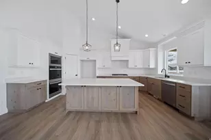 1262 E Highline Rd, Lake Point, UT 84074 - Photo 7