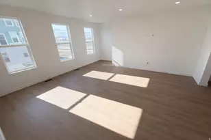 877 S Mathilda Dr, Saratoga Springs, UT 84045 - Photo 13